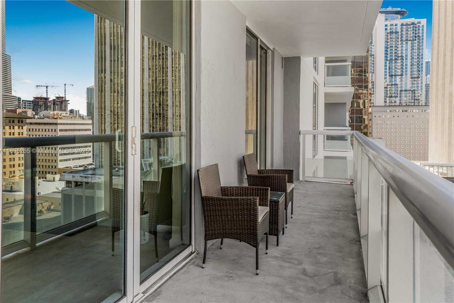 Small Image of 50 BISCAYNE BLVD #1505, Miami Number 14