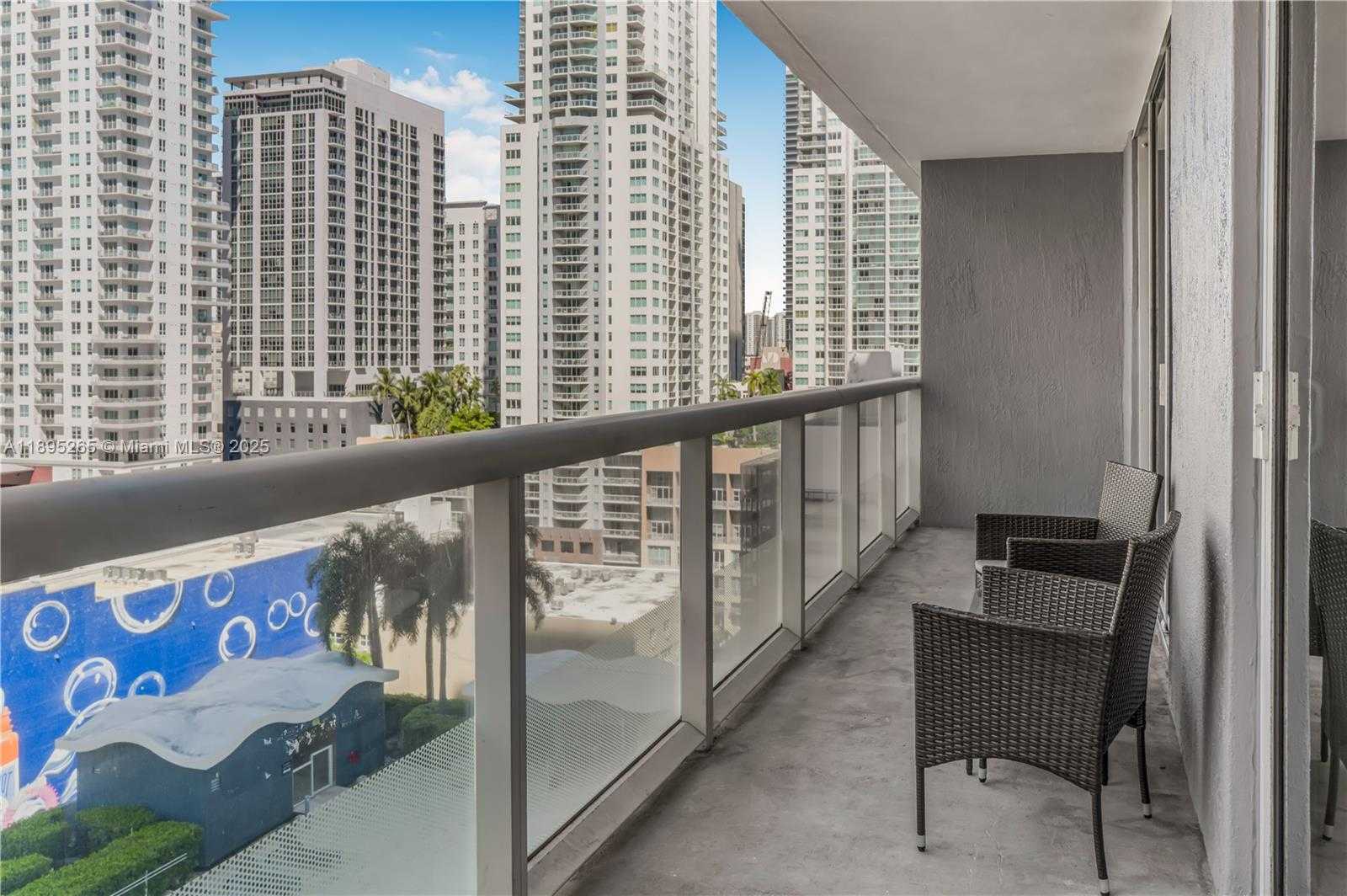 Small Image of 50 BISCAYNE BLVD #1505, Miami Number 18