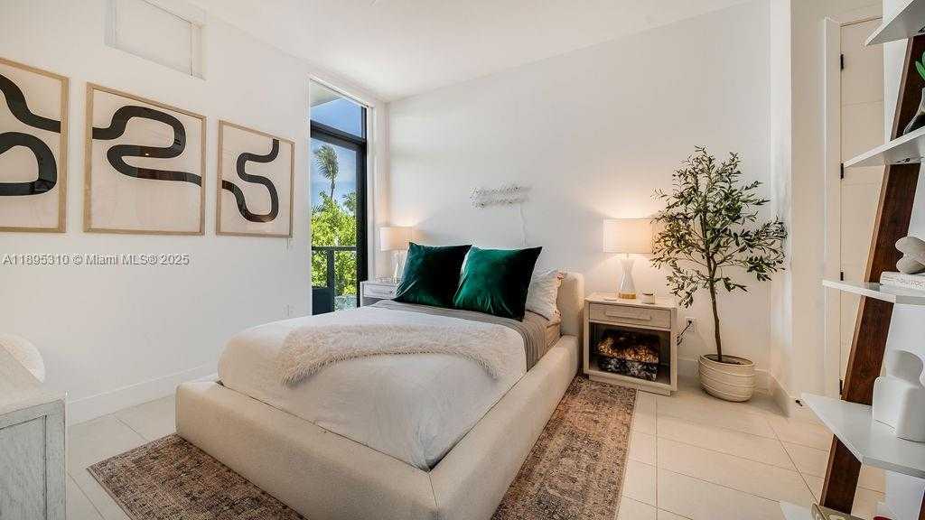 Small Image of 1030 15TH ST #201, Miami Beach Number 11