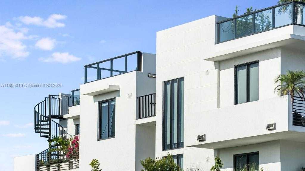 Small Image of 1030 15TH ST #201, Miami Beach Number 38