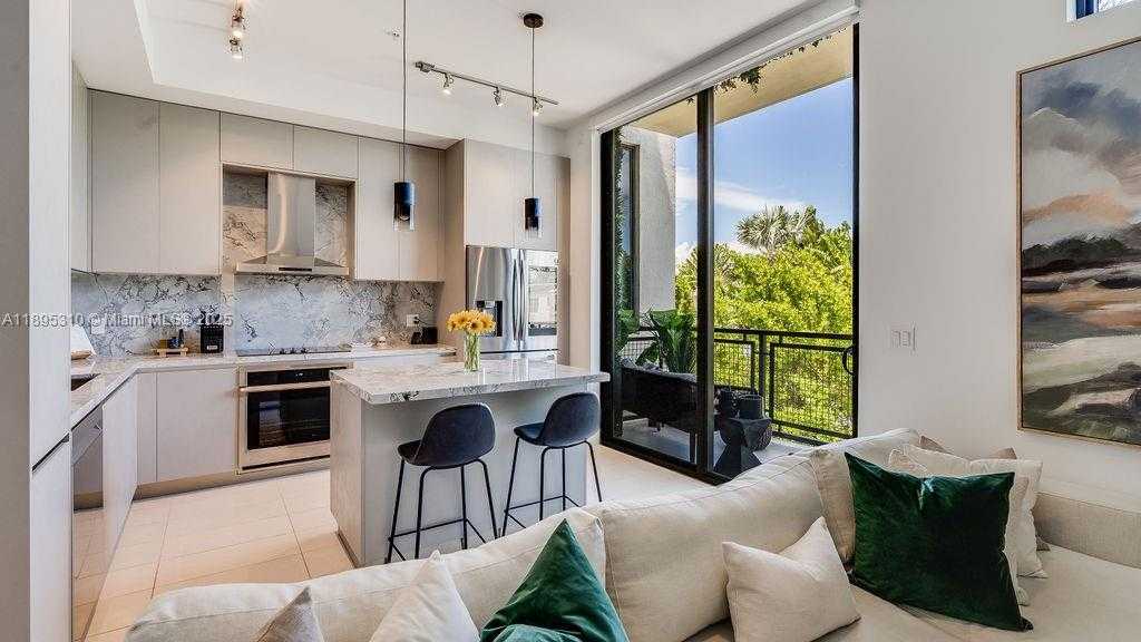 Small Image of 1030 15TH ST #201, Miami Beach Number 5