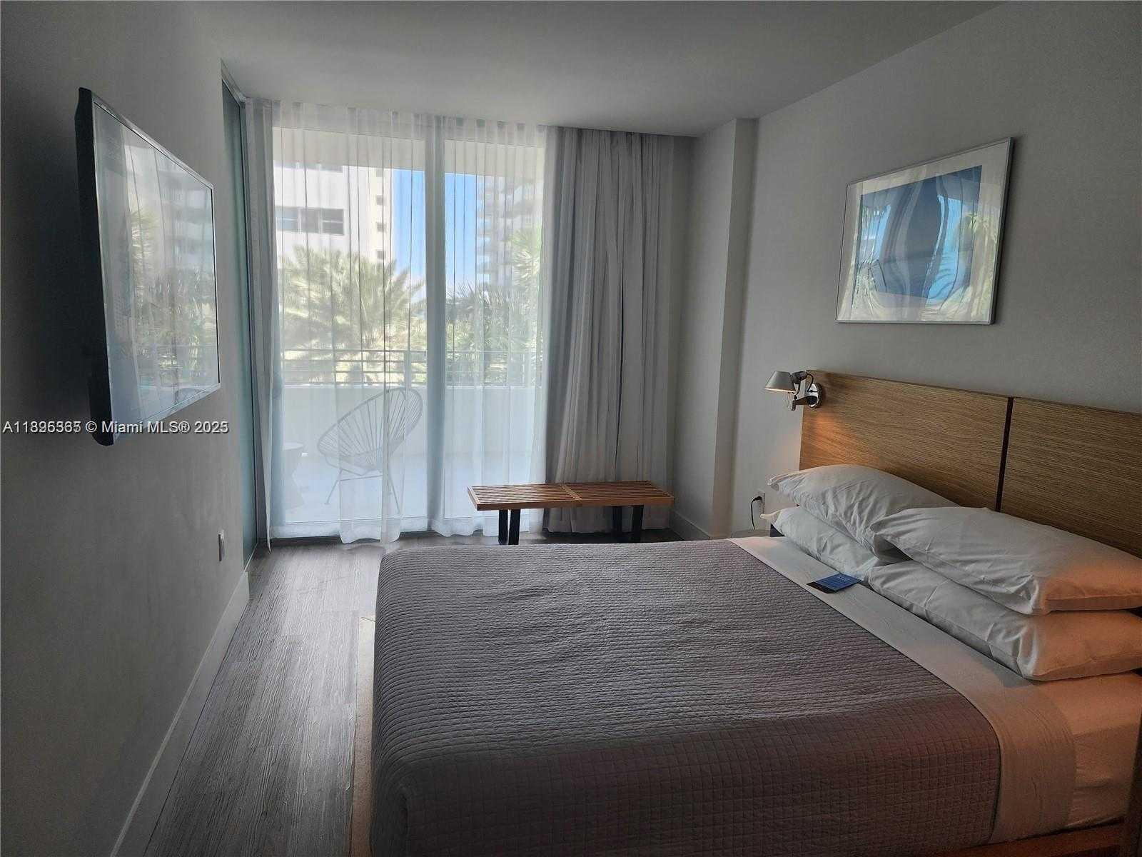 Small Image of 6080 COLLINS AVE #304, Miami Beach Number 13