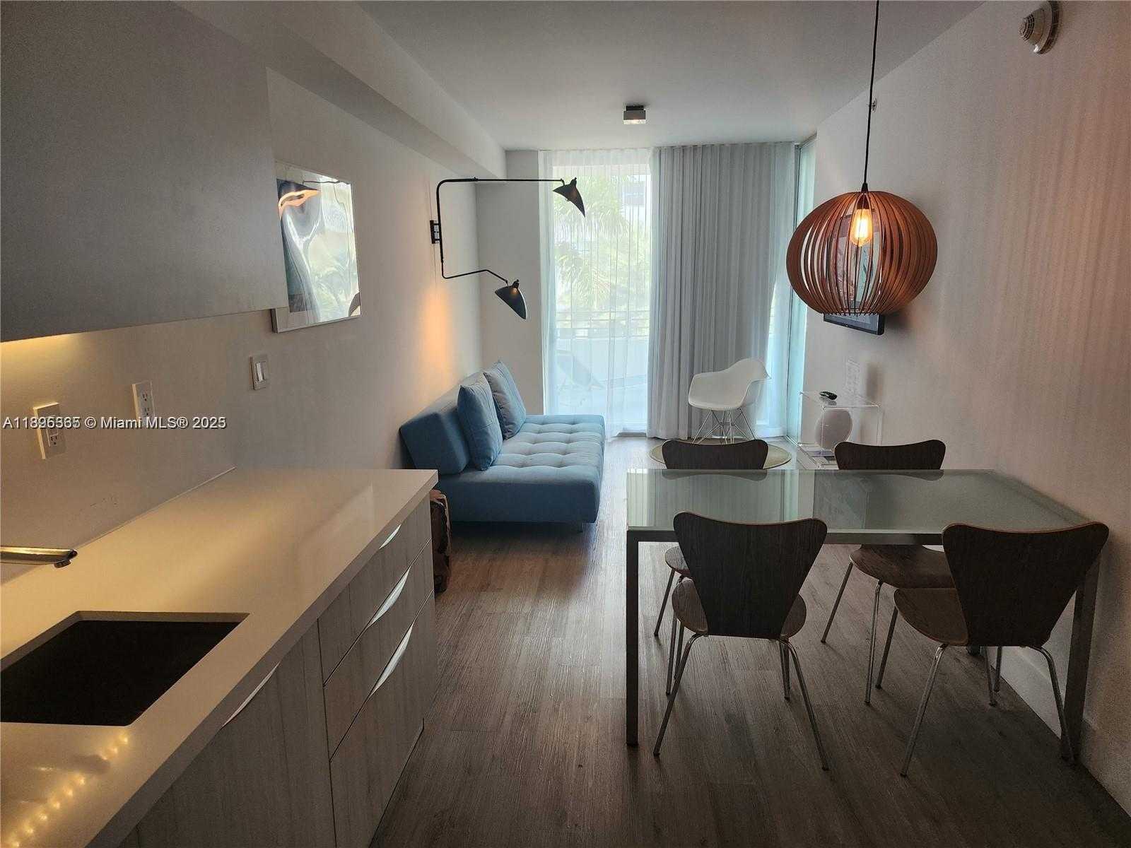 Small Image of 6080 COLLINS AVE #304, Miami Beach Number 6