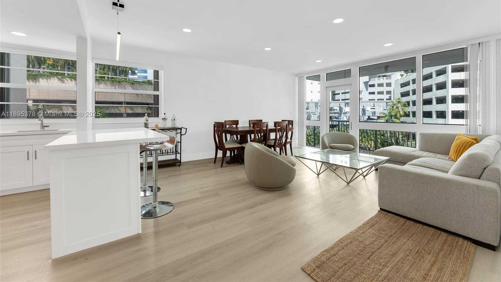 Small Image of 1408 BRICKELL BAY DR #518, Miami Number 5