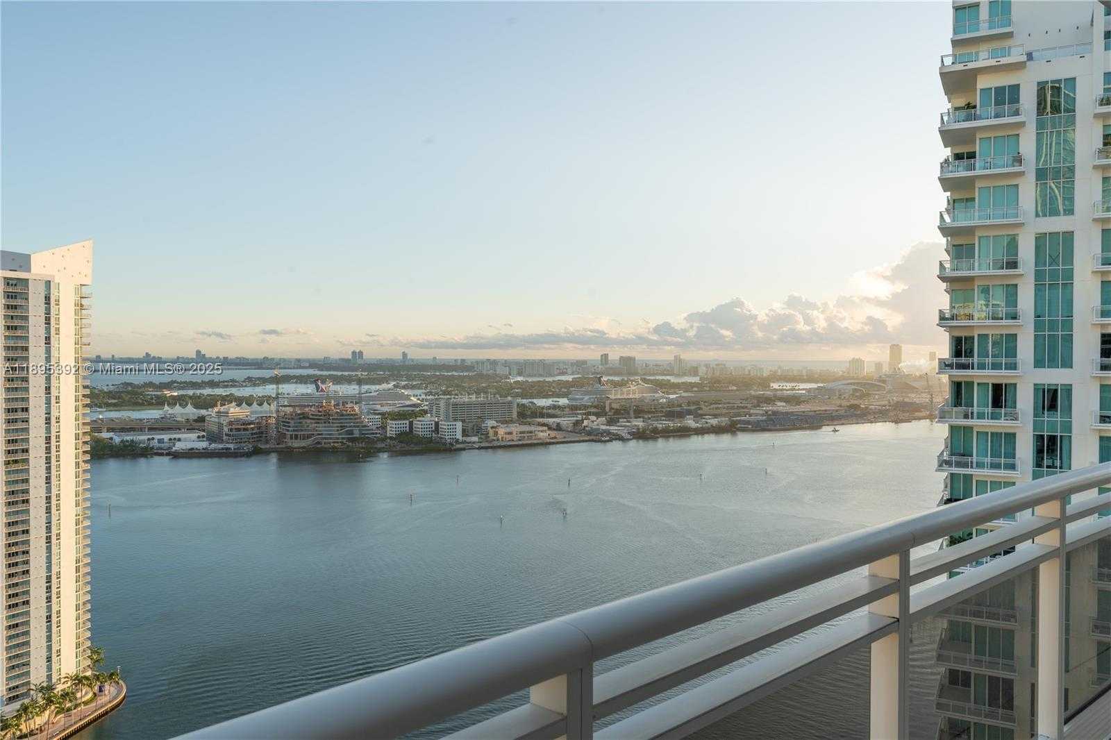 Small Image of 901 BRICKELL KEY BLVD #3607, Miami Number 2