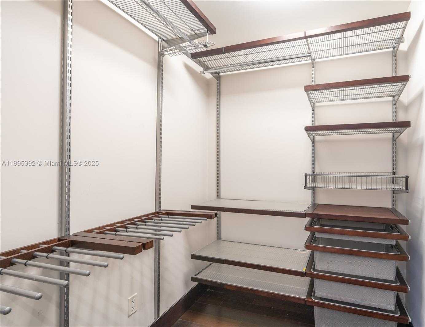 Small Image of 901 BRICKELL KEY BLVD #3607, Miami Number 23