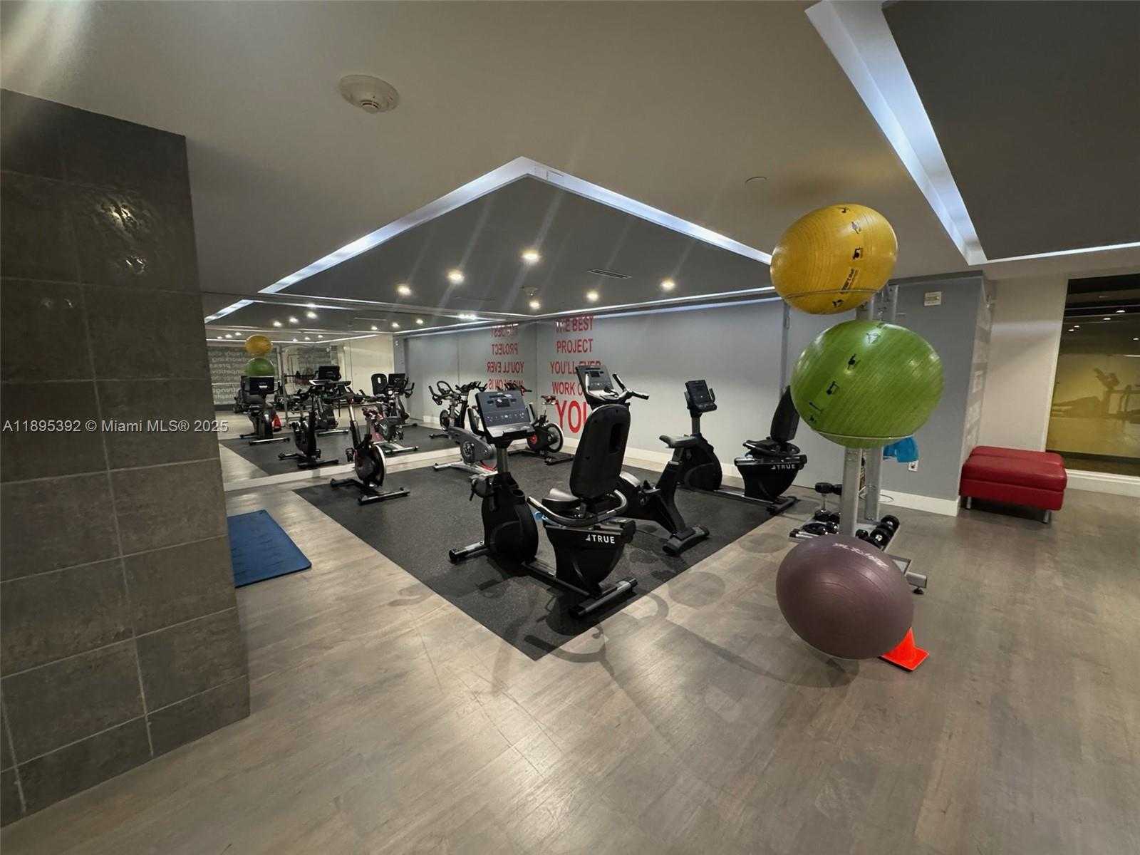 Small Image of 901 BRICKELL KEY BLVD #3607, Miami Number 31