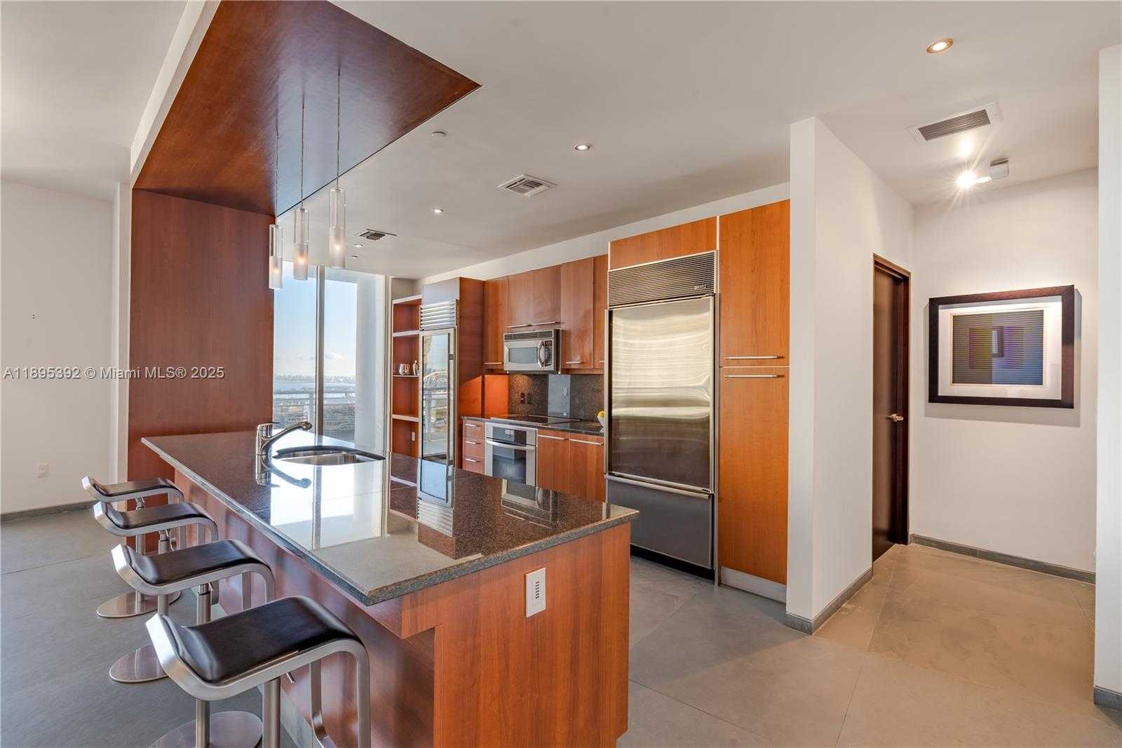 Small Image of 901 BRICKELL KEY BLVD #3607, Miami Number 9