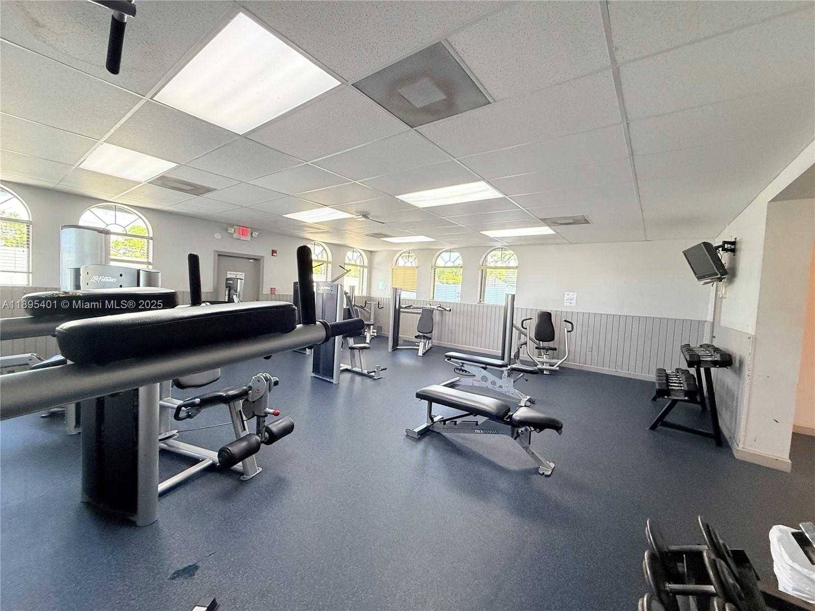 Small Image of 17254 NORTH WEST 60TH CT, Hialeah Number 36