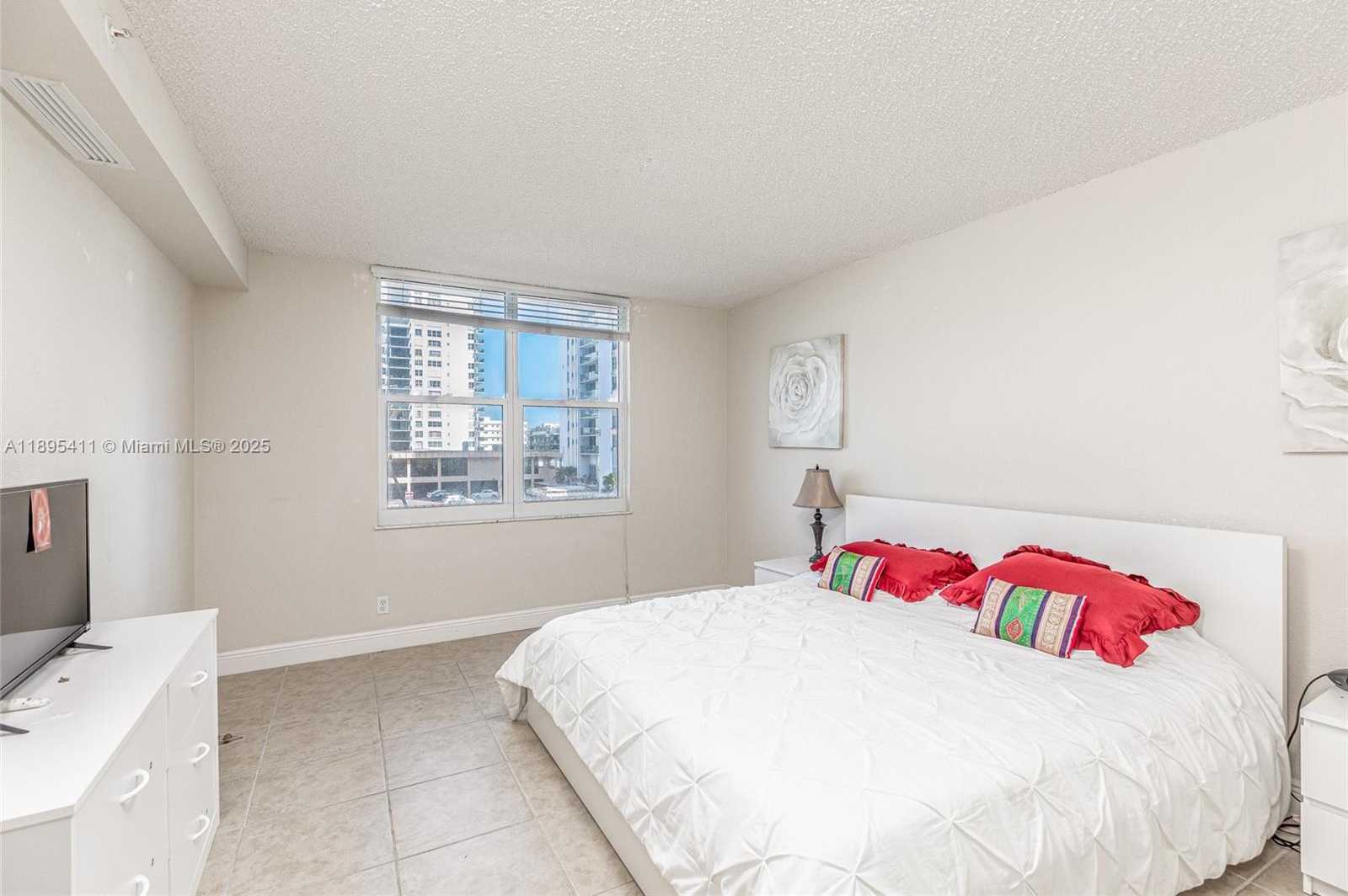 Small Image of 2501 SOUTH OCEAN DR #439, Hollywood Number 23