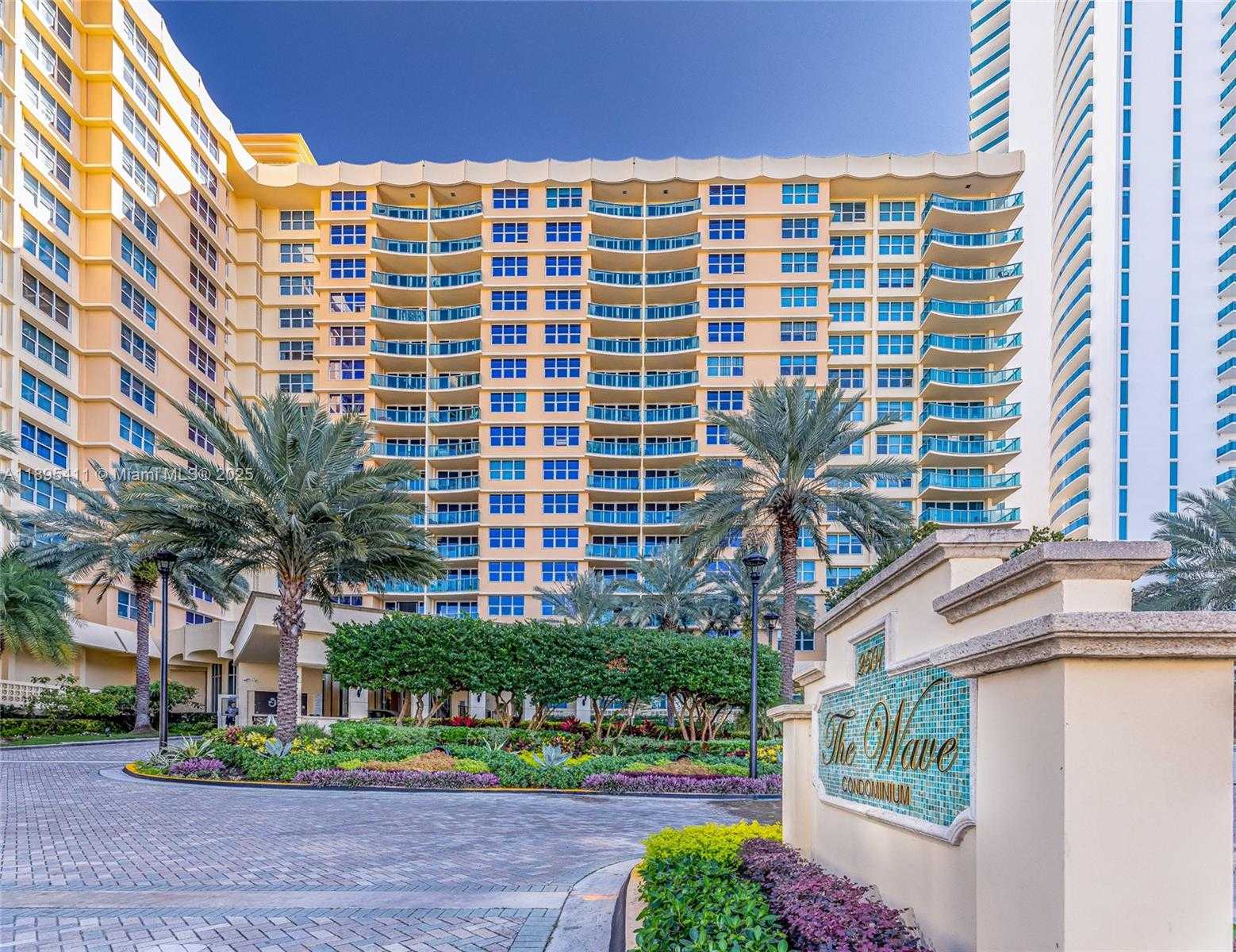 Small Image of 2501 SOUTH OCEAN DR #439, Hollywood Number 4