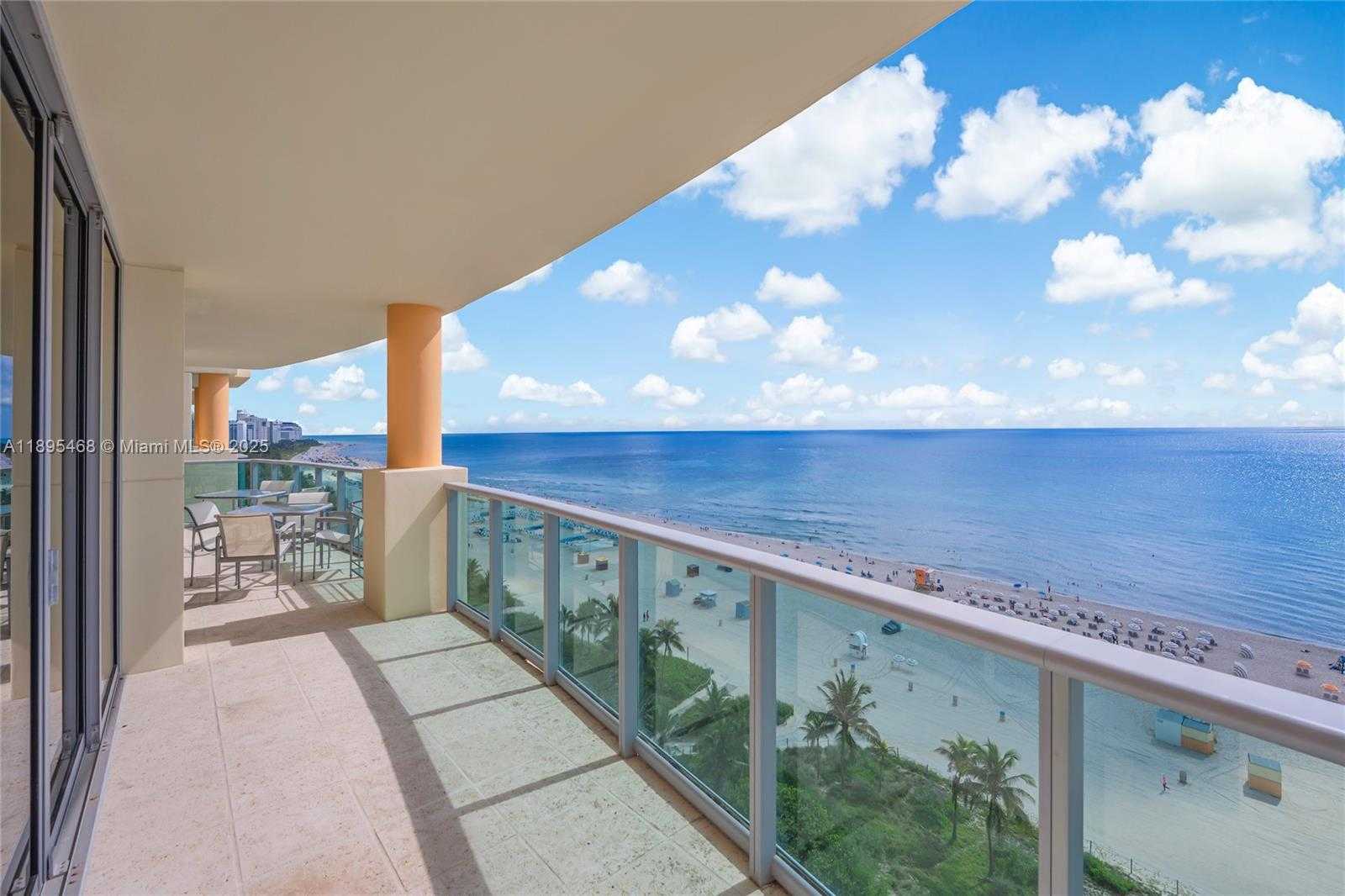 Small Image of 1455 OCEAN DR #1408, Miami Beach Number 16