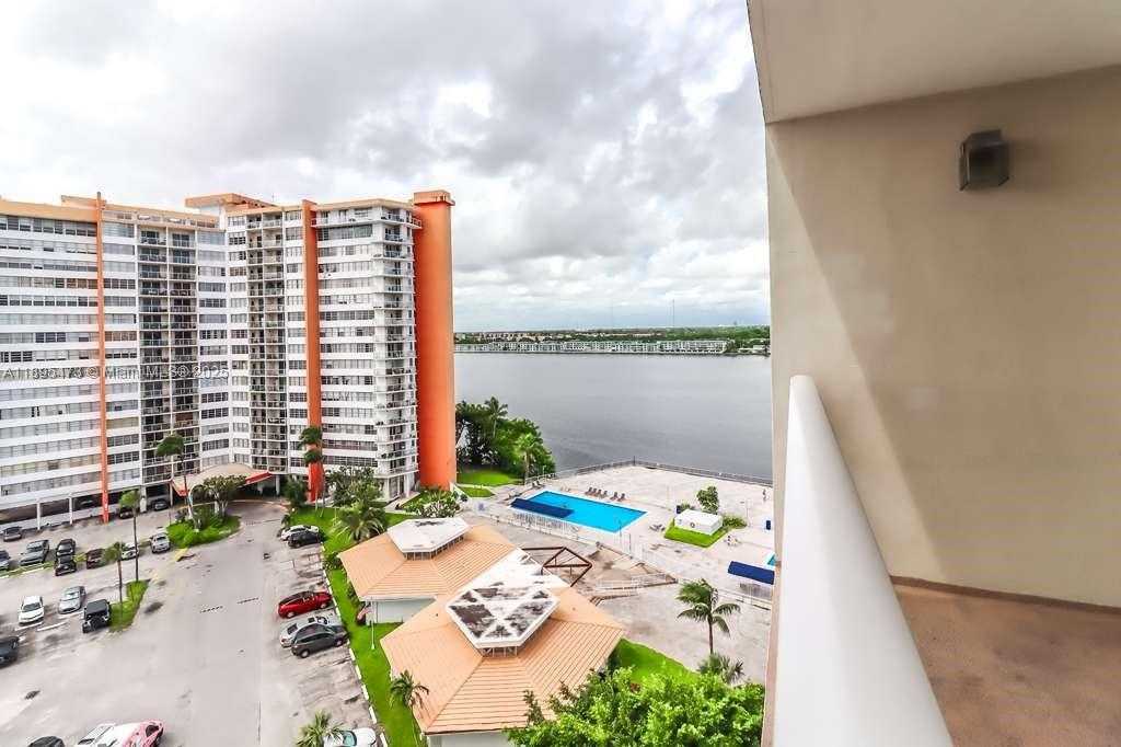 Small Image of 1351 NORTH EAST MIAMI GARDENS DR #1001E, Miami Number 23