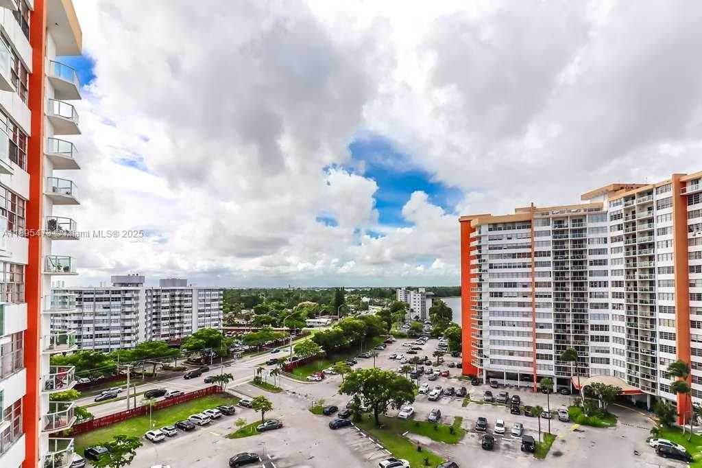 Small Image of 1351 NORTH EAST MIAMI GARDENS DR #1001E, Miami Number 25