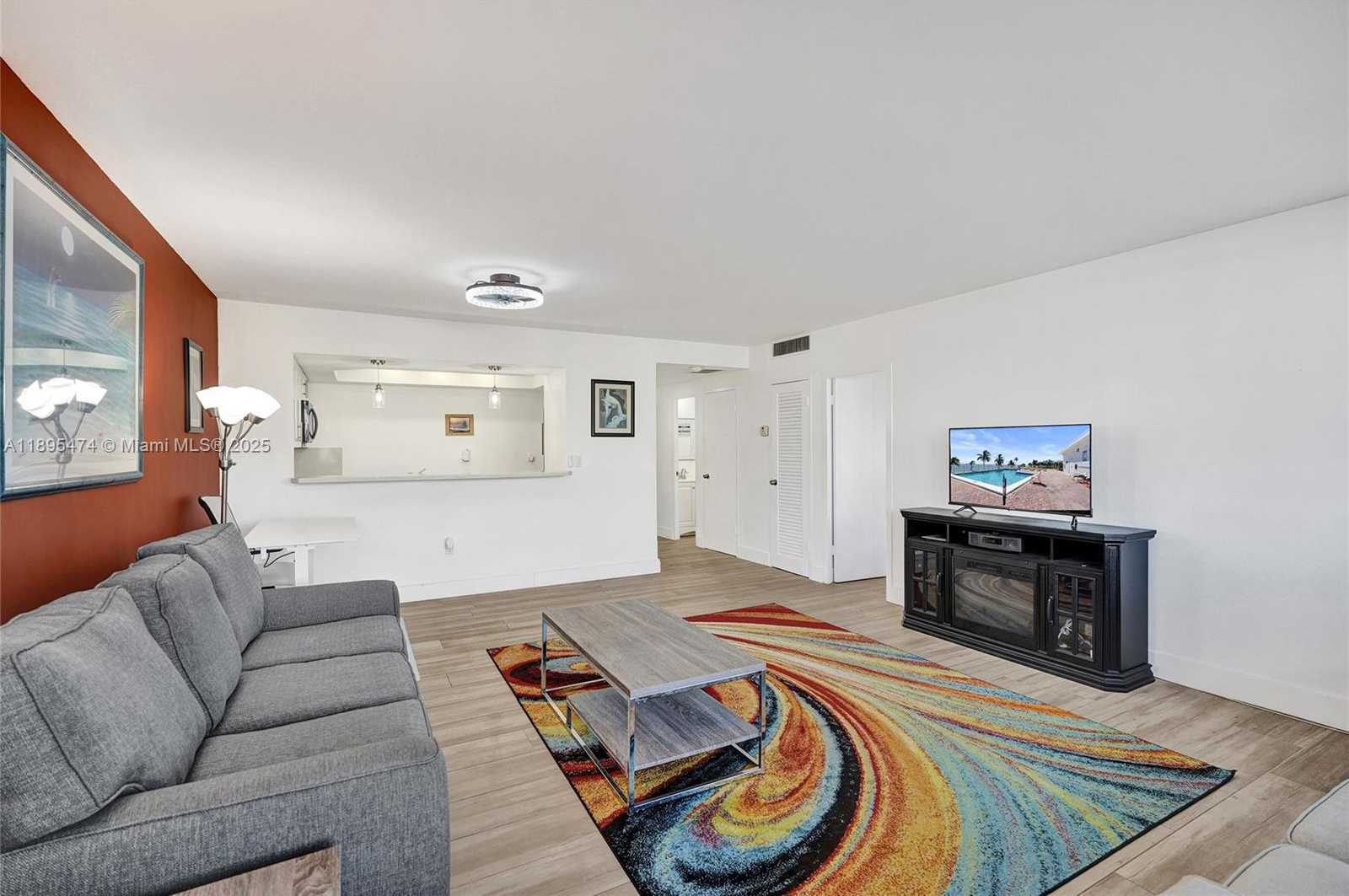 Small Image of 3111 NORTH OCEAN DR #302, Hollywood Number 22