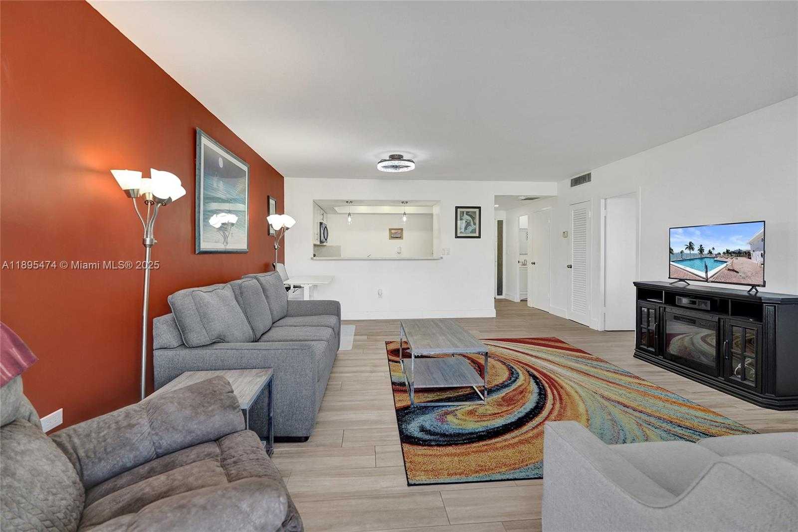 Small Image of 3111 NORTH OCEAN DR #302, Hollywood Number 23