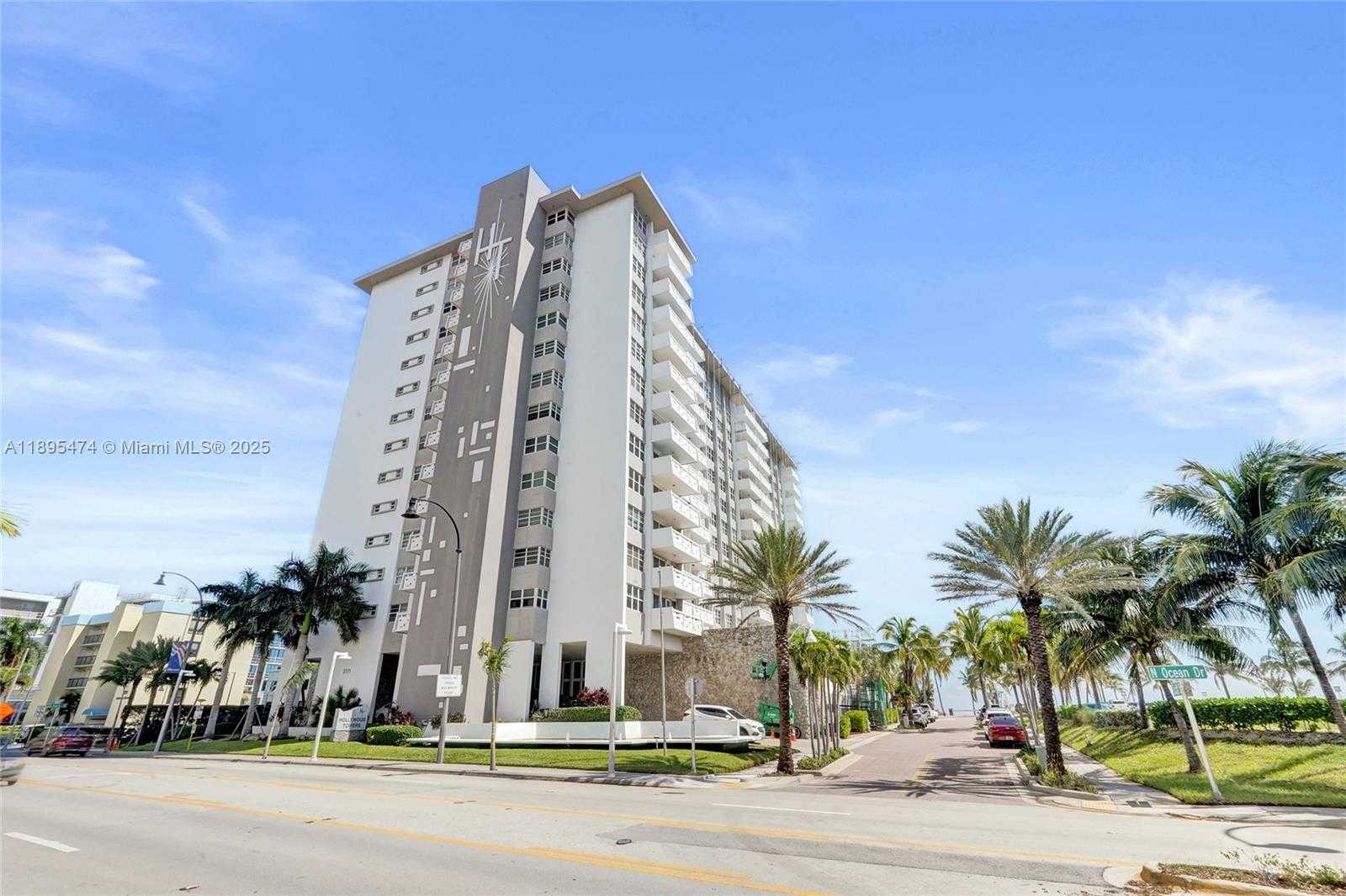 Small Image of 3111 NORTH OCEAN DR #302, Hollywood Number 3