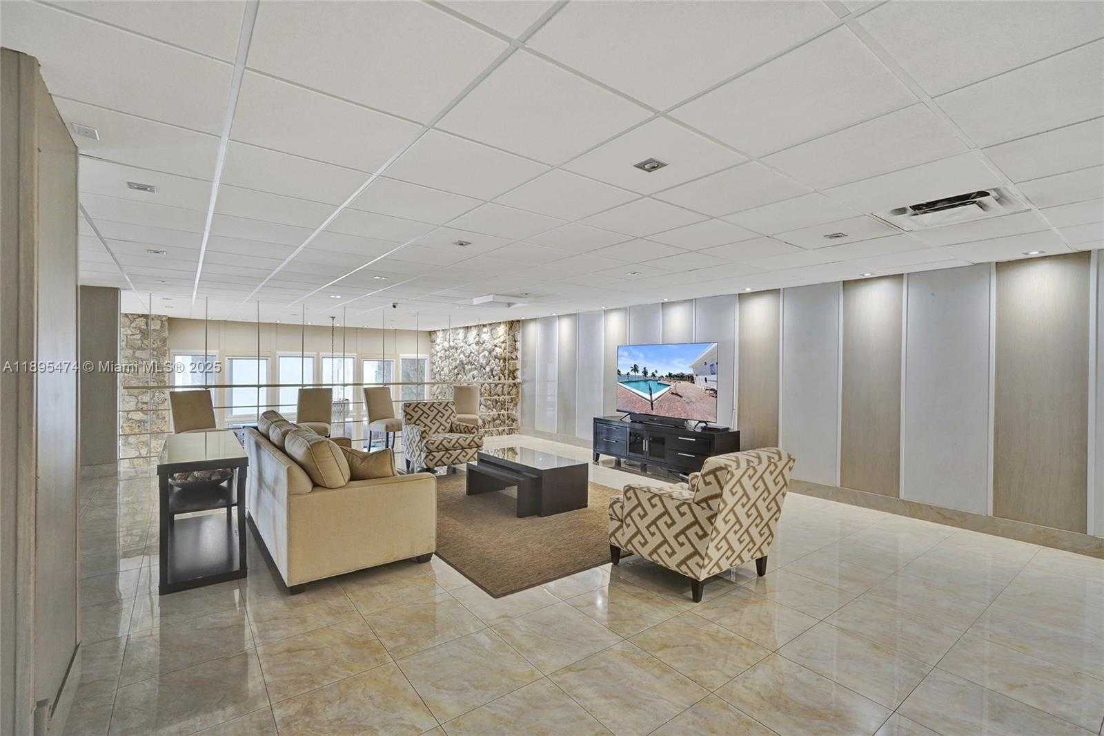 Small Image of 3111 NORTH OCEAN DR #302, Hollywood Number 35