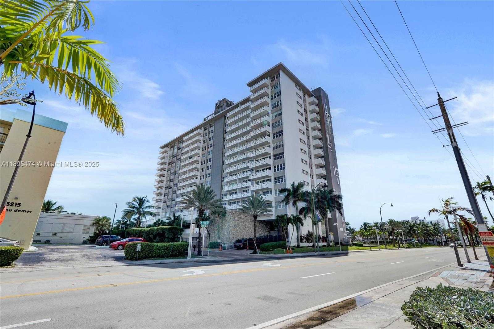Small Image of 3111 NORTH OCEAN DR #302, Hollywood Number 45