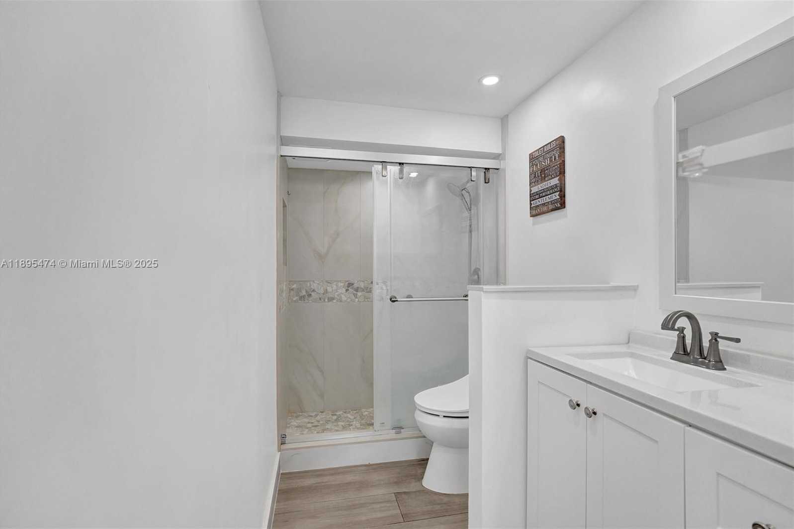Small Image of 3111 NORTH OCEAN DR #302, Hollywood Number 9