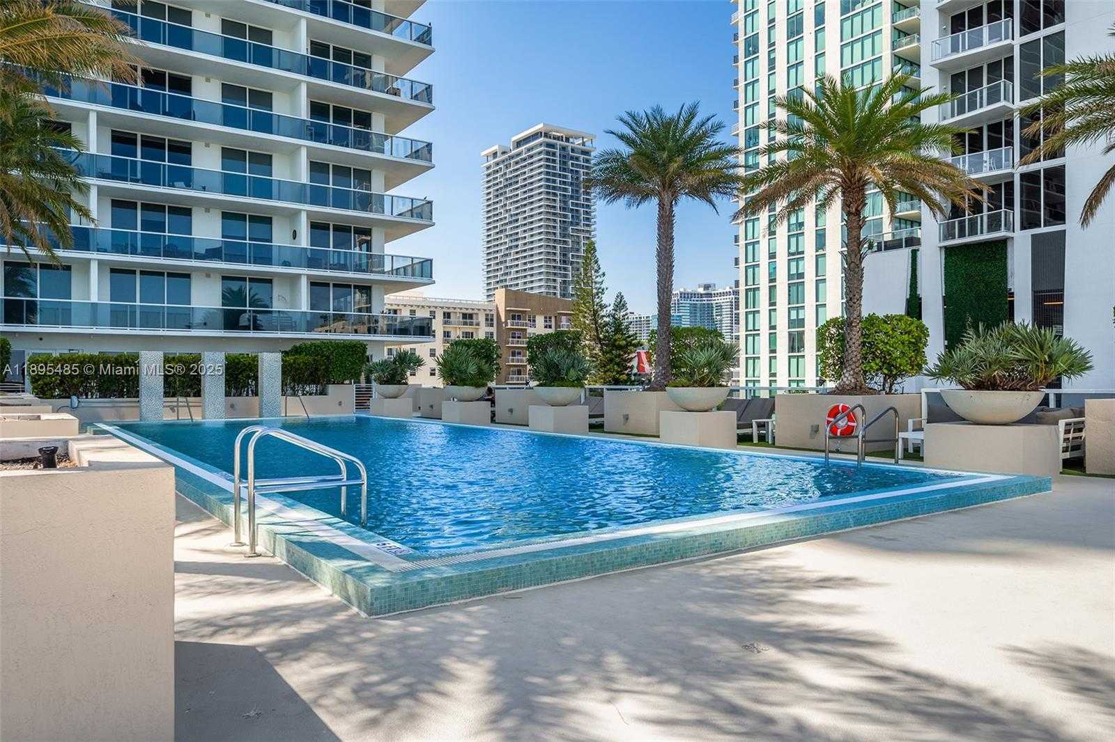 Small Image of 600 NORTH EAST 27TH ST #3105, Miami Number 45