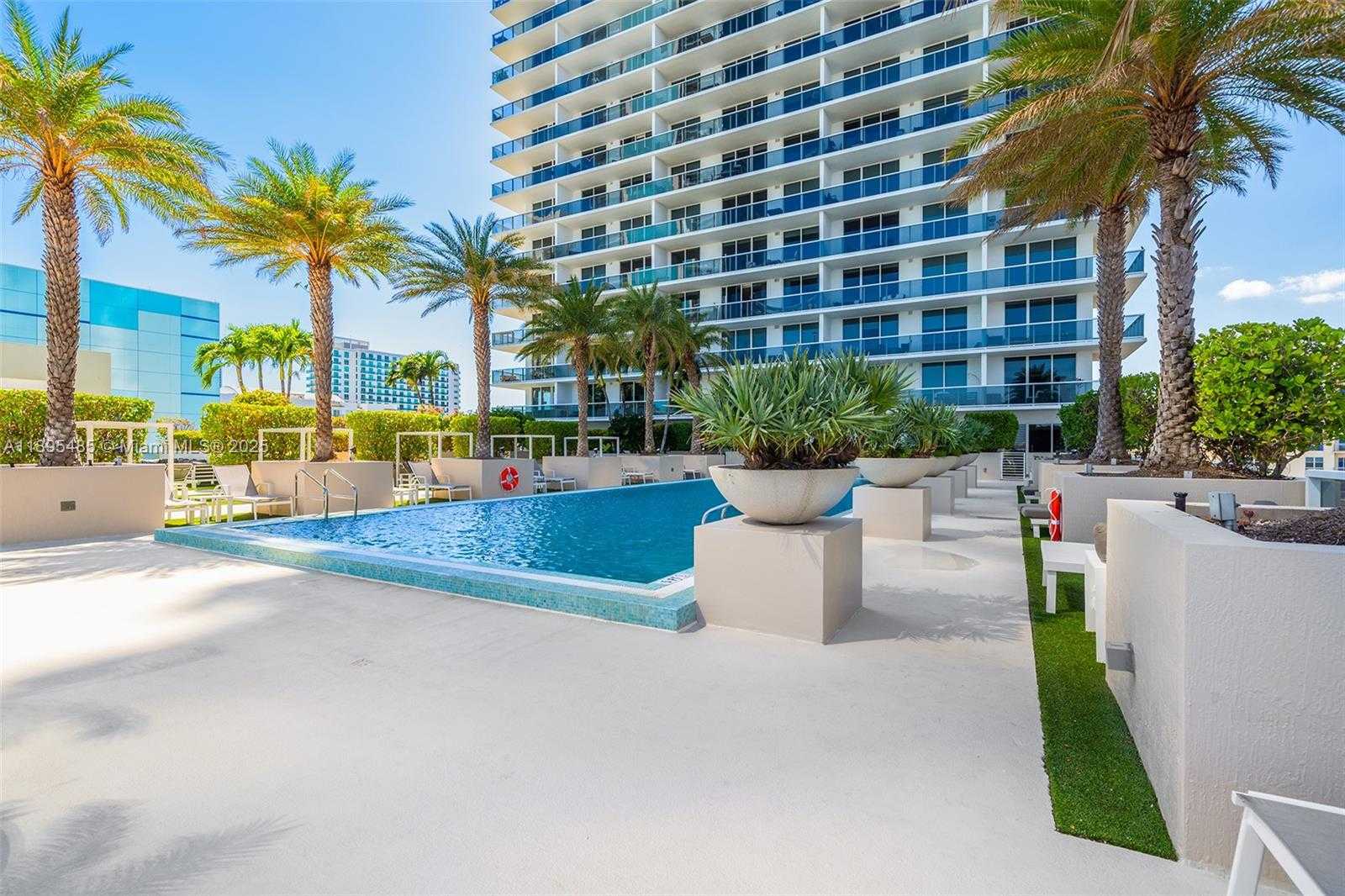 Small Image of 600 NORTH EAST 27TH ST #3105, Miami Number 46