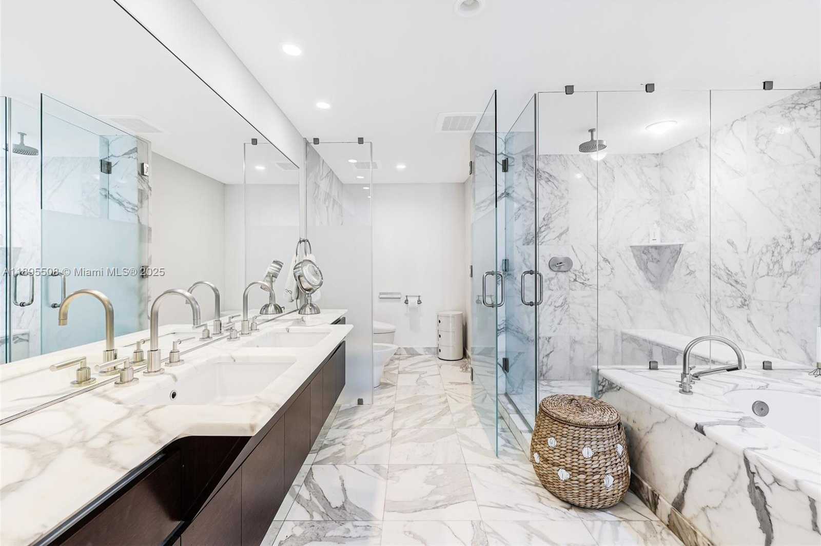 Small Image of 2627 SOUTH BAYSHORE DR #504, Miami Number 15
