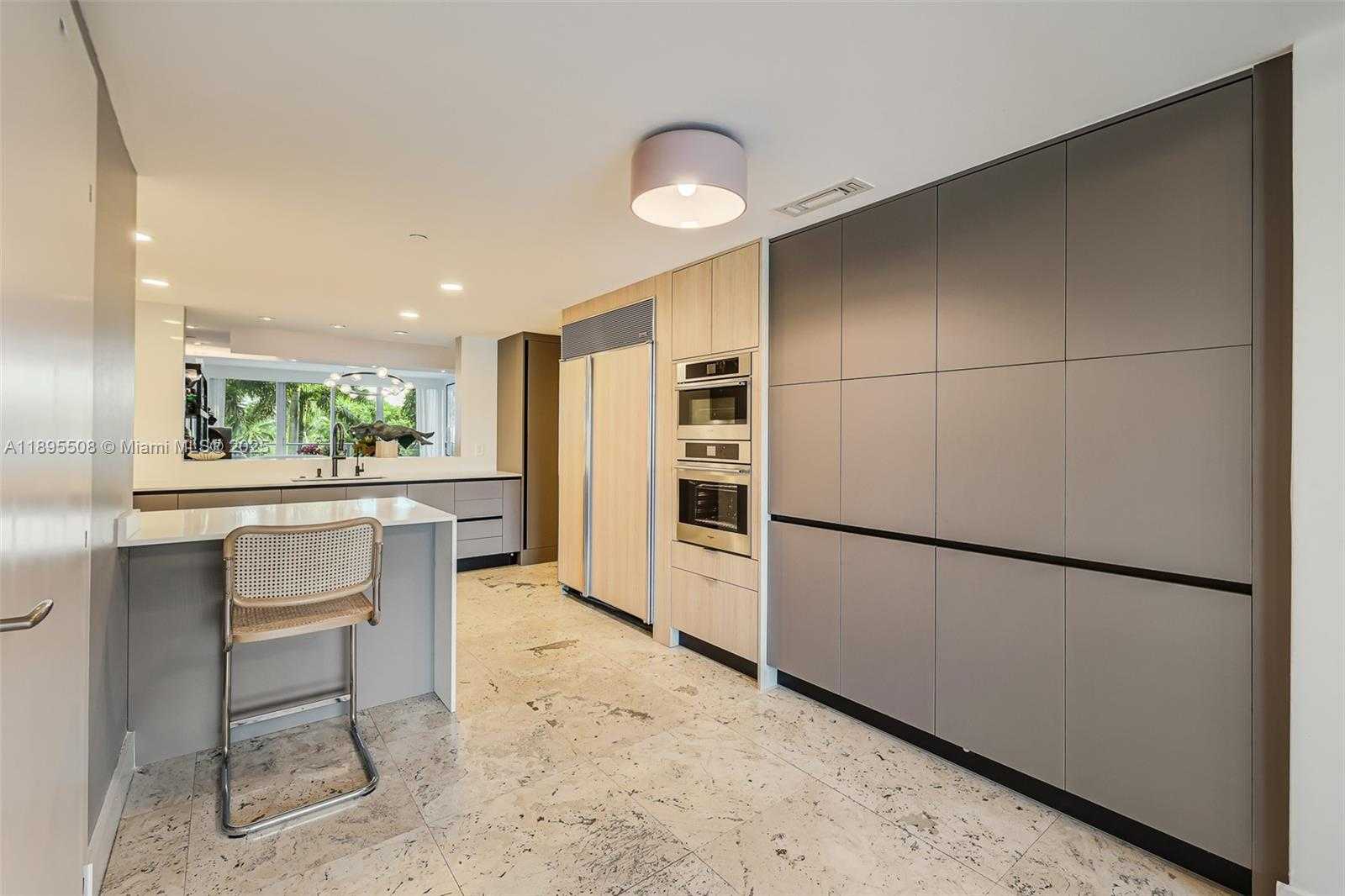 Small Image of 2627 SOUTH BAYSHORE DR #504, Miami Number 5