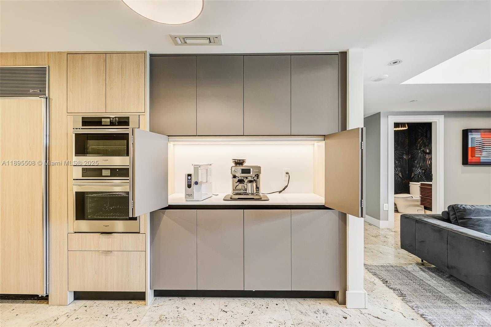Small Image of 2627 SOUTH BAYSHORE DR #504, Miami Number 6