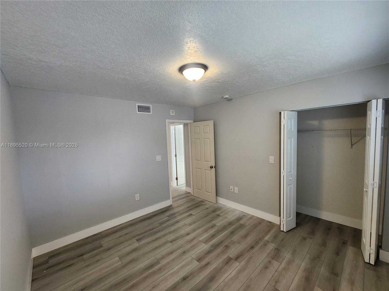 Small Image of 11309 SOUTH WEST 200TH ST #303-C, Miami Number 10