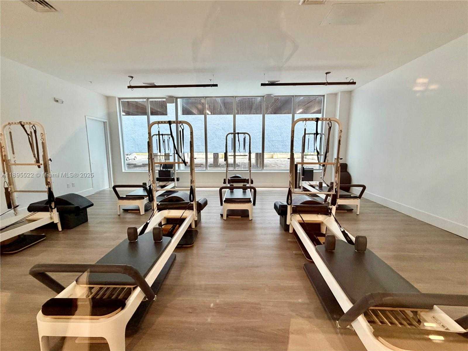 Imagen de Pequeño Objeto