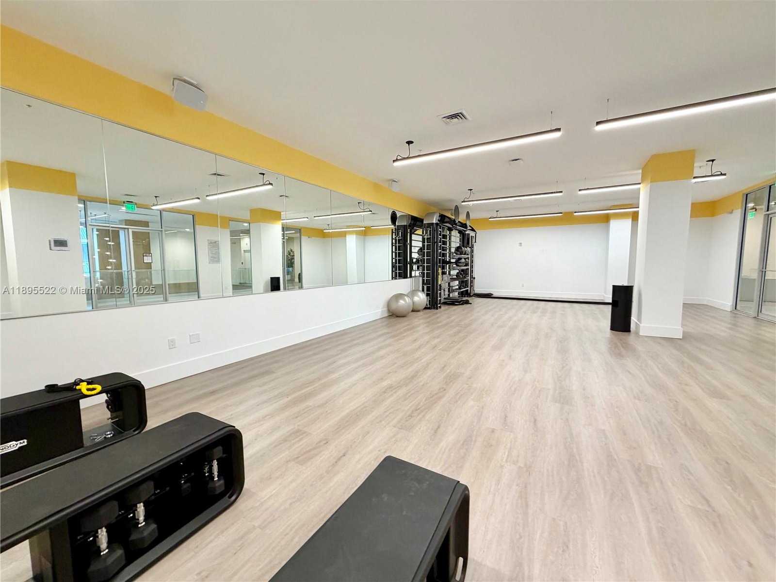 Imagen de Pequeño Objeto