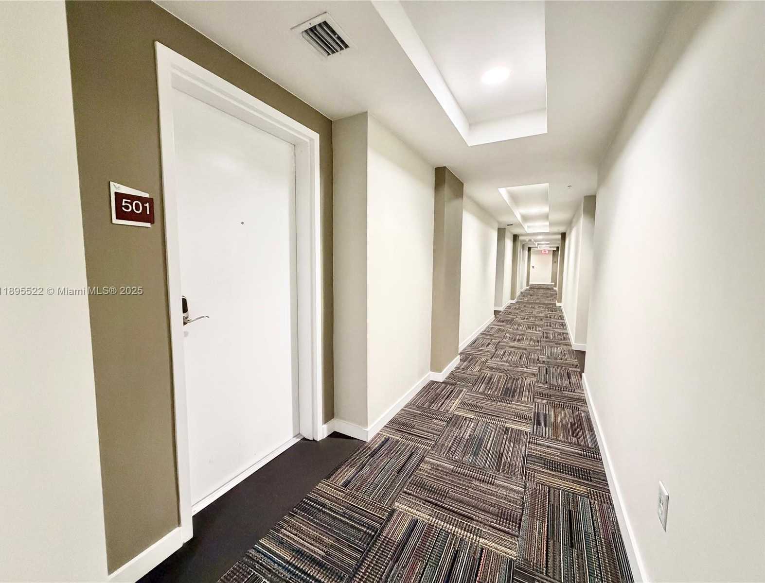 Imagen de Pequeño Objeto