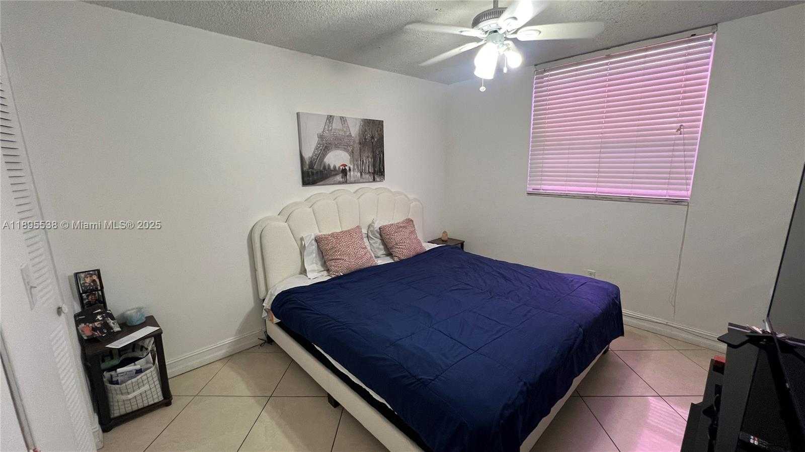 Small Image of 1801 SOUTH TREASURE DR #415, North Bay Village Number 7