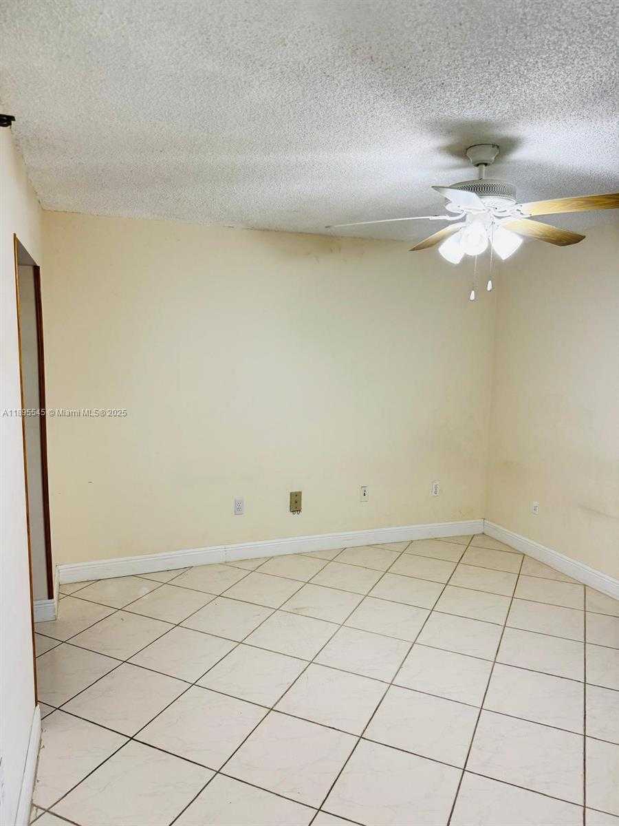 Small Image of 9156 COLLINS AVE #310, Surfside Number 12