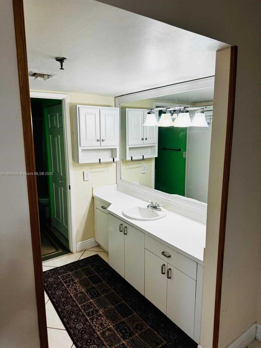 Small Image of 9156 COLLINS AVE #310, Surfside Number 14