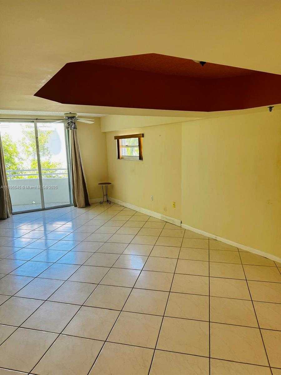 Small Image of 9156 COLLINS AVE #310, Surfside Number 7