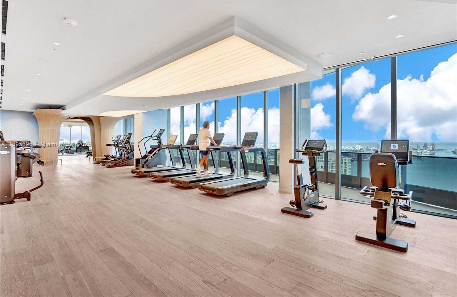 Imagen de Pequeño Objeto