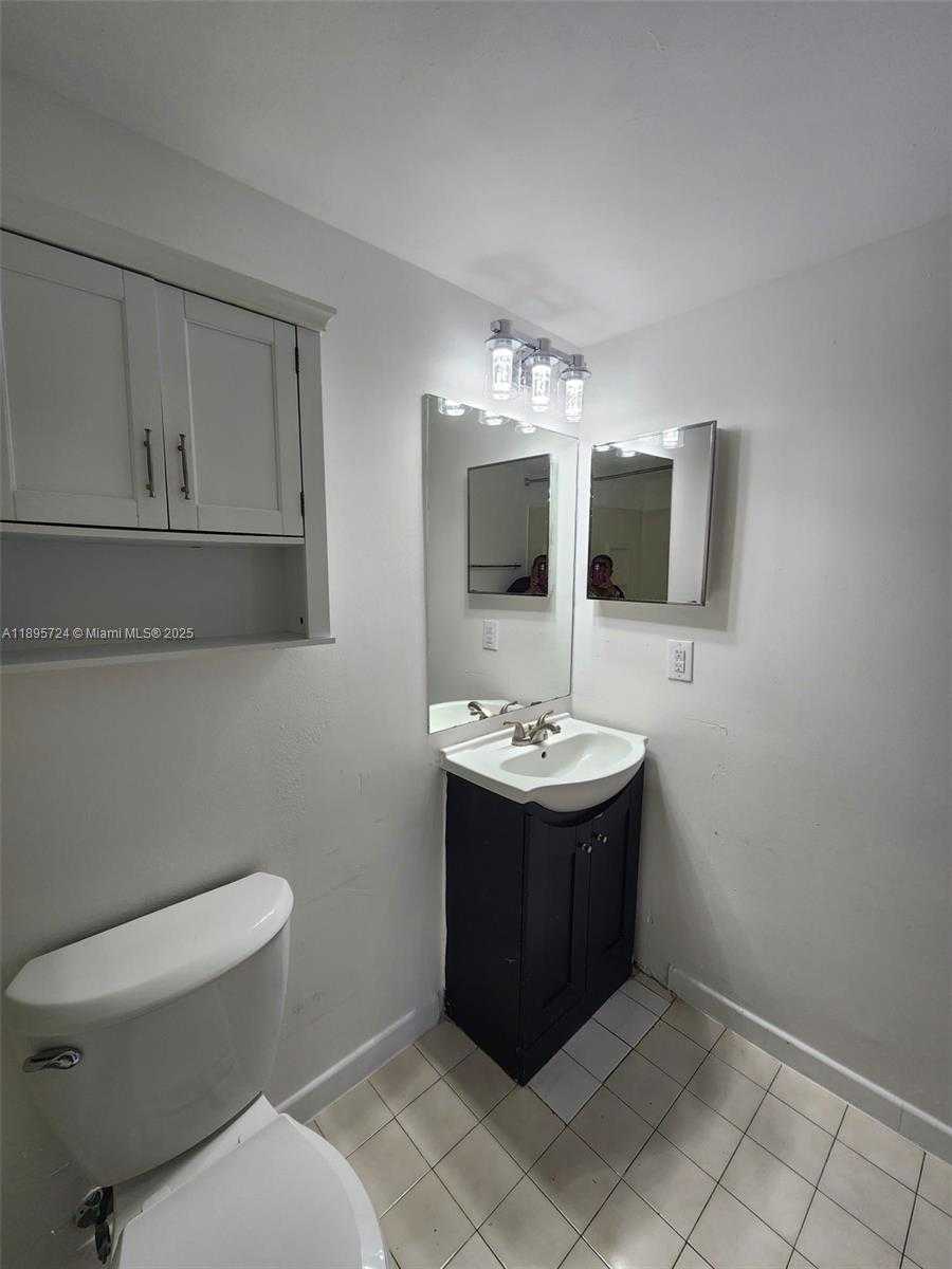 Small Image of 6195 NORTH WEST 186TH ST #309, Hialeah Number 12