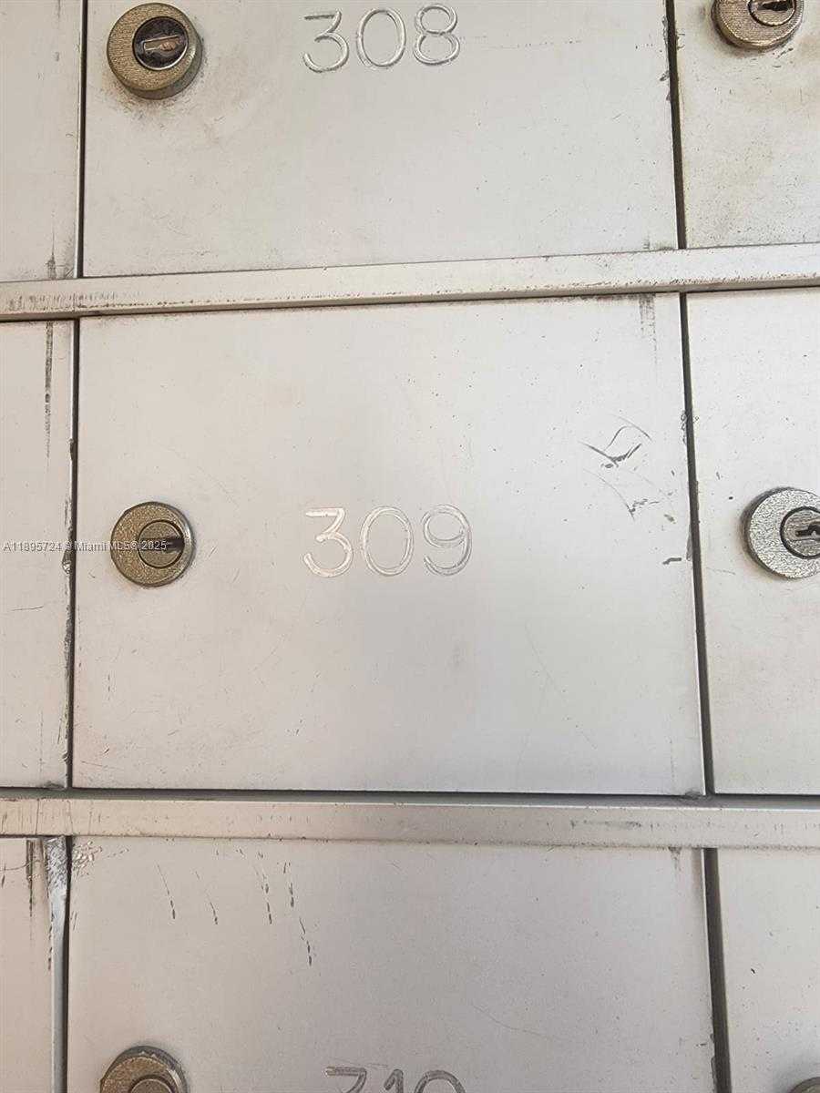 Small Image of 6195 NORTH WEST 186TH ST #309, Hialeah Number 14