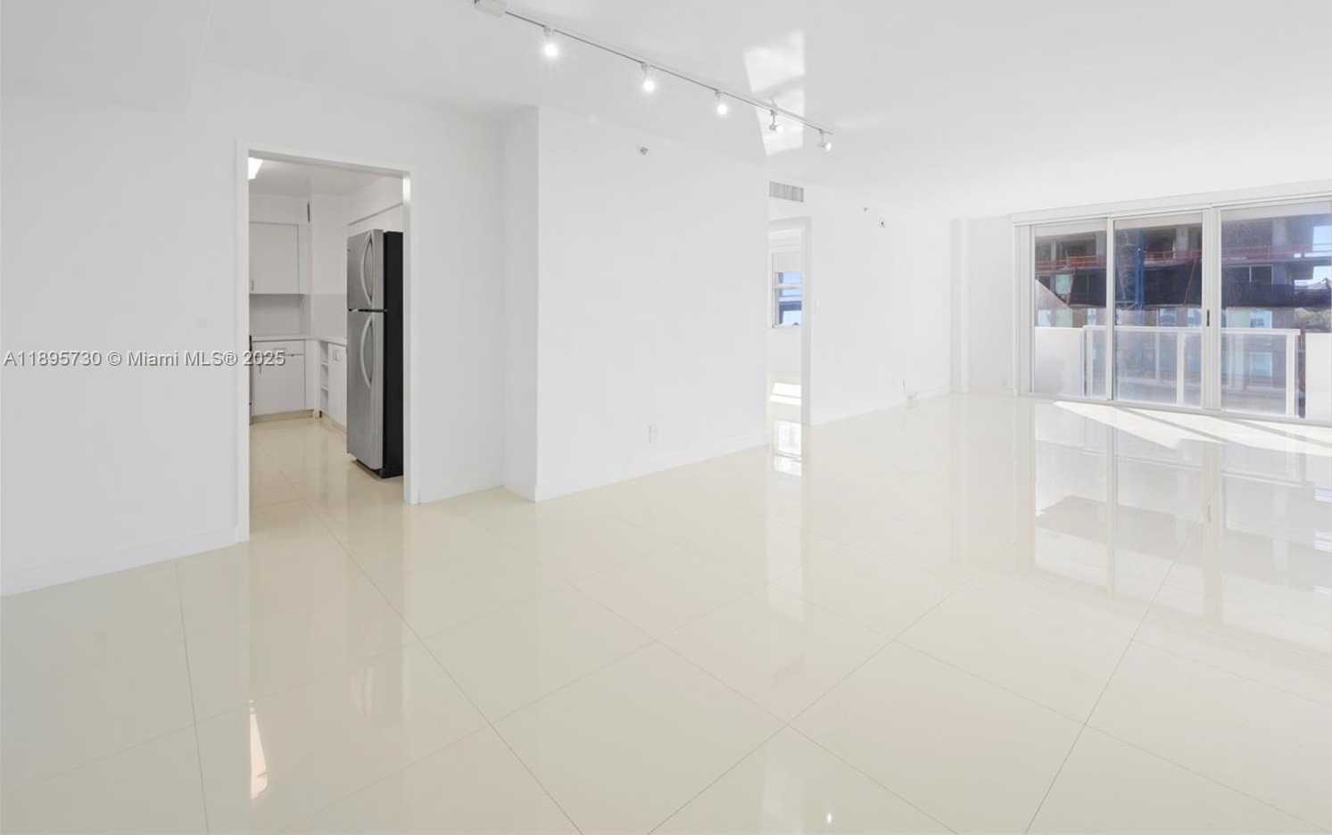 Small Image of 9195 COLLINS AVE #812, Surfside Number 19
