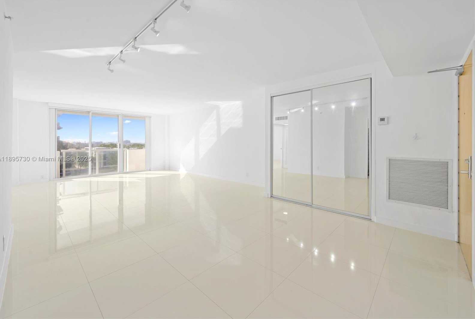 Small Image of 9195 COLLINS AVE #812, Surfside Number 20