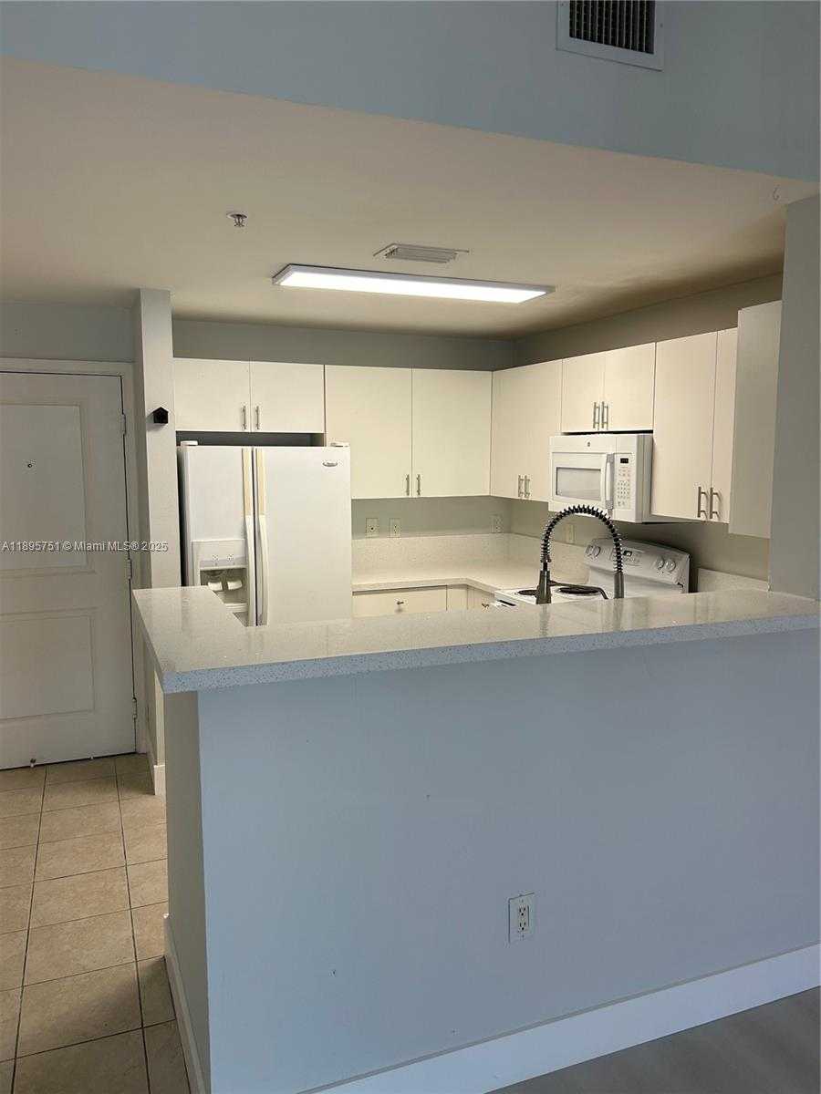 Small Image of 10 ARAGON AVE #814, Coral Gables Number 10
