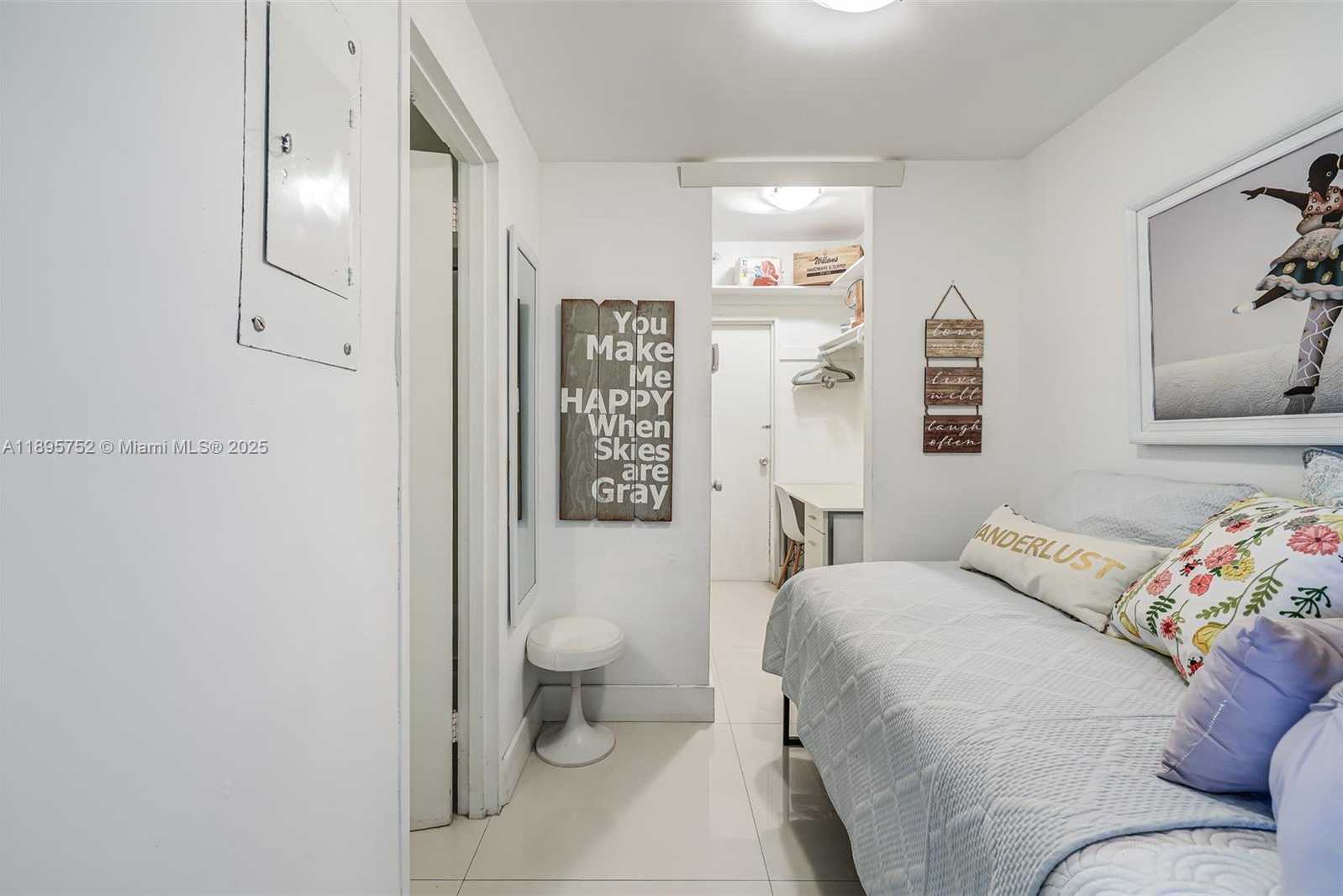 Small Image of 3 ISLAND AVE #14A, Miami Beach Number 18