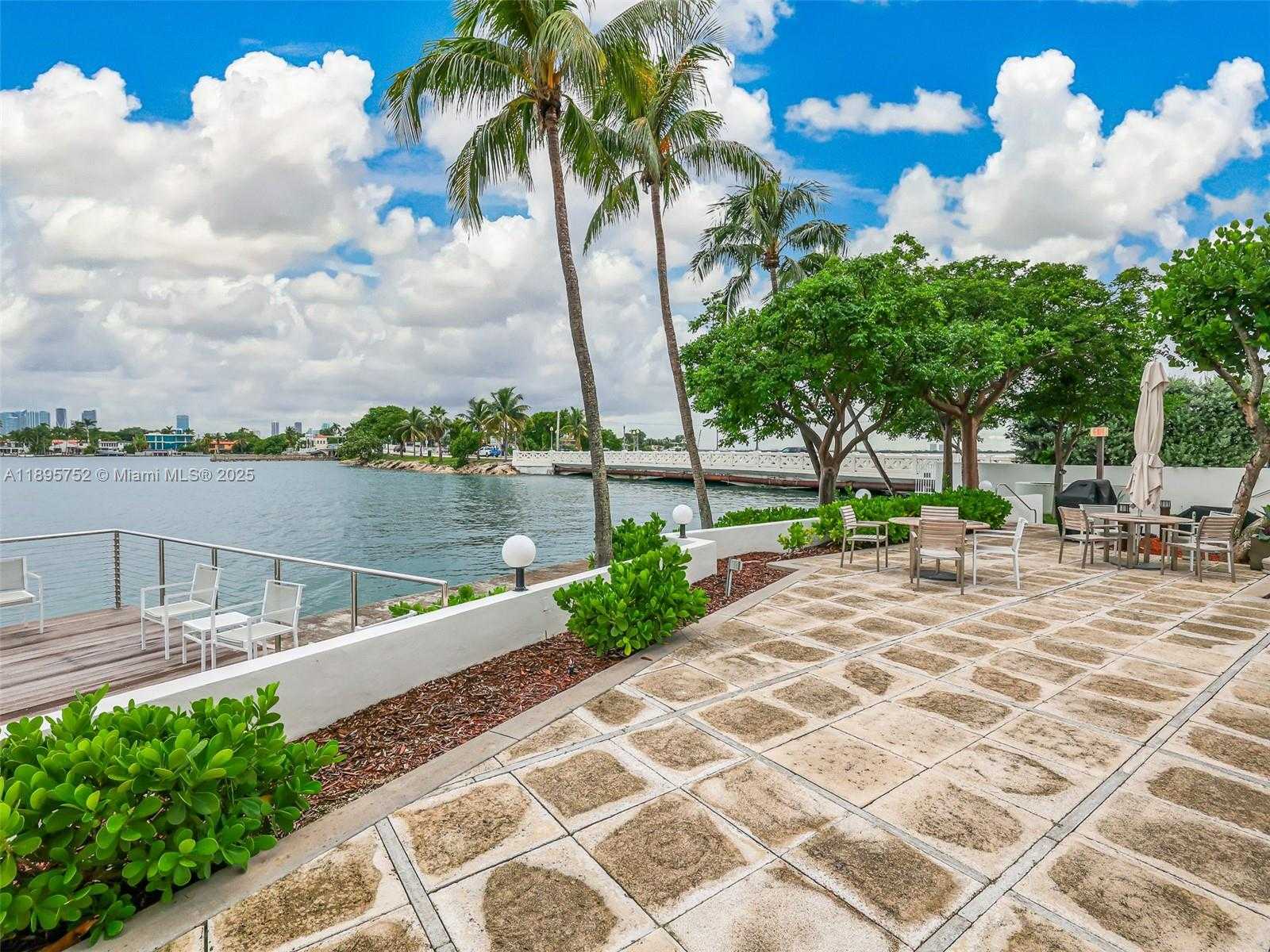 Small Image of 3 ISLAND AVE #14A, Miami Beach Number 31