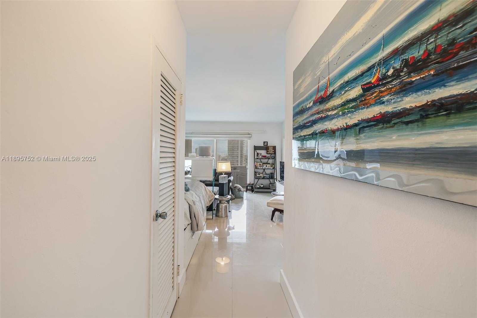 Small Image of 3 ISLAND AVE #14A, Miami Beach Number 5