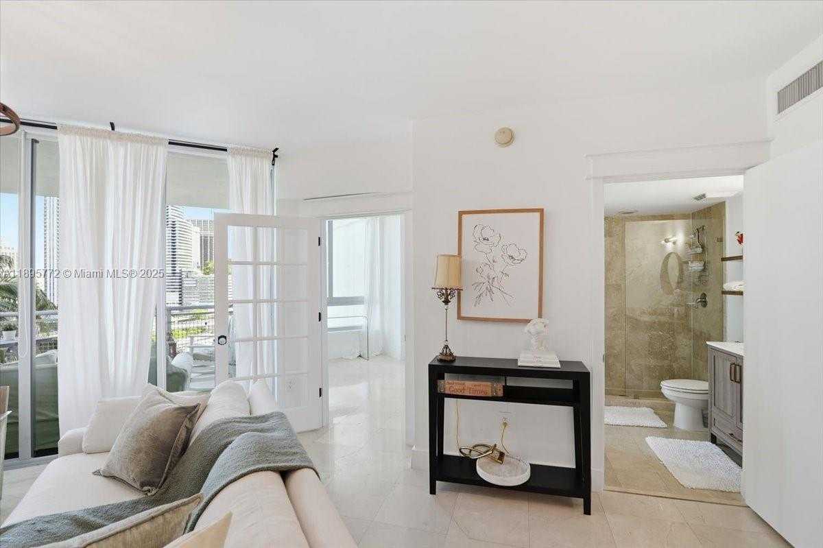 Small Image of 350 SOUTH MIAMI AVE #1205, Miami Number 21