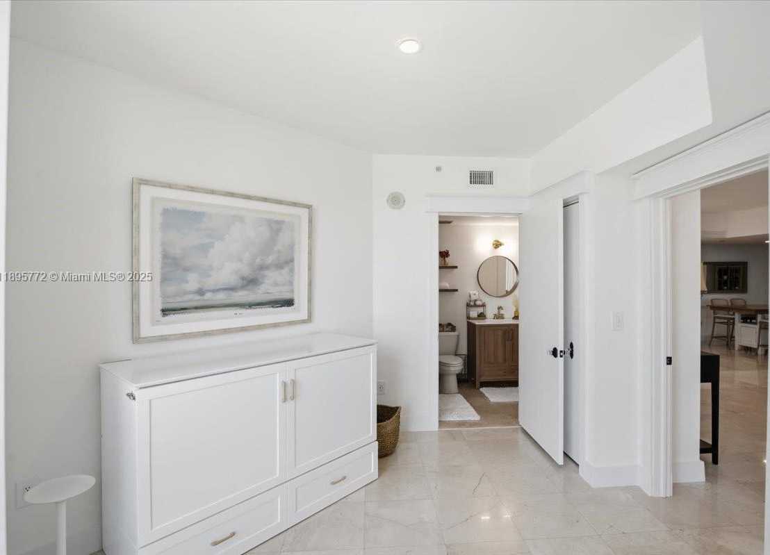 Small Image of 350 SOUTH MIAMI AVE #1205, Miami Number 24