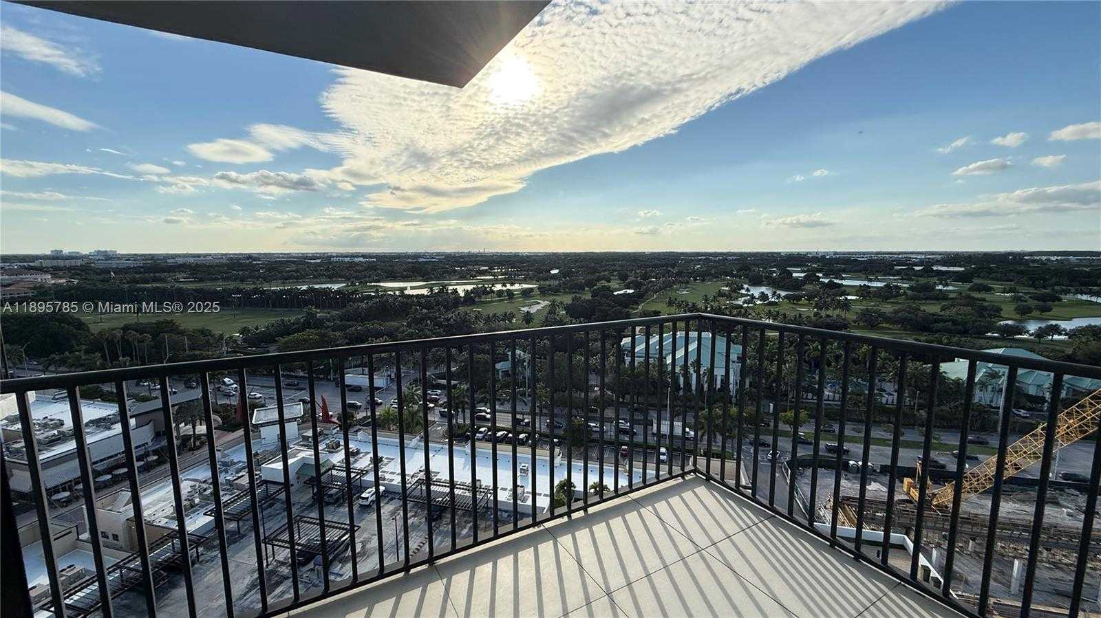 Small Image of 5300 PASEO BLVD #1510, Doral Number 12