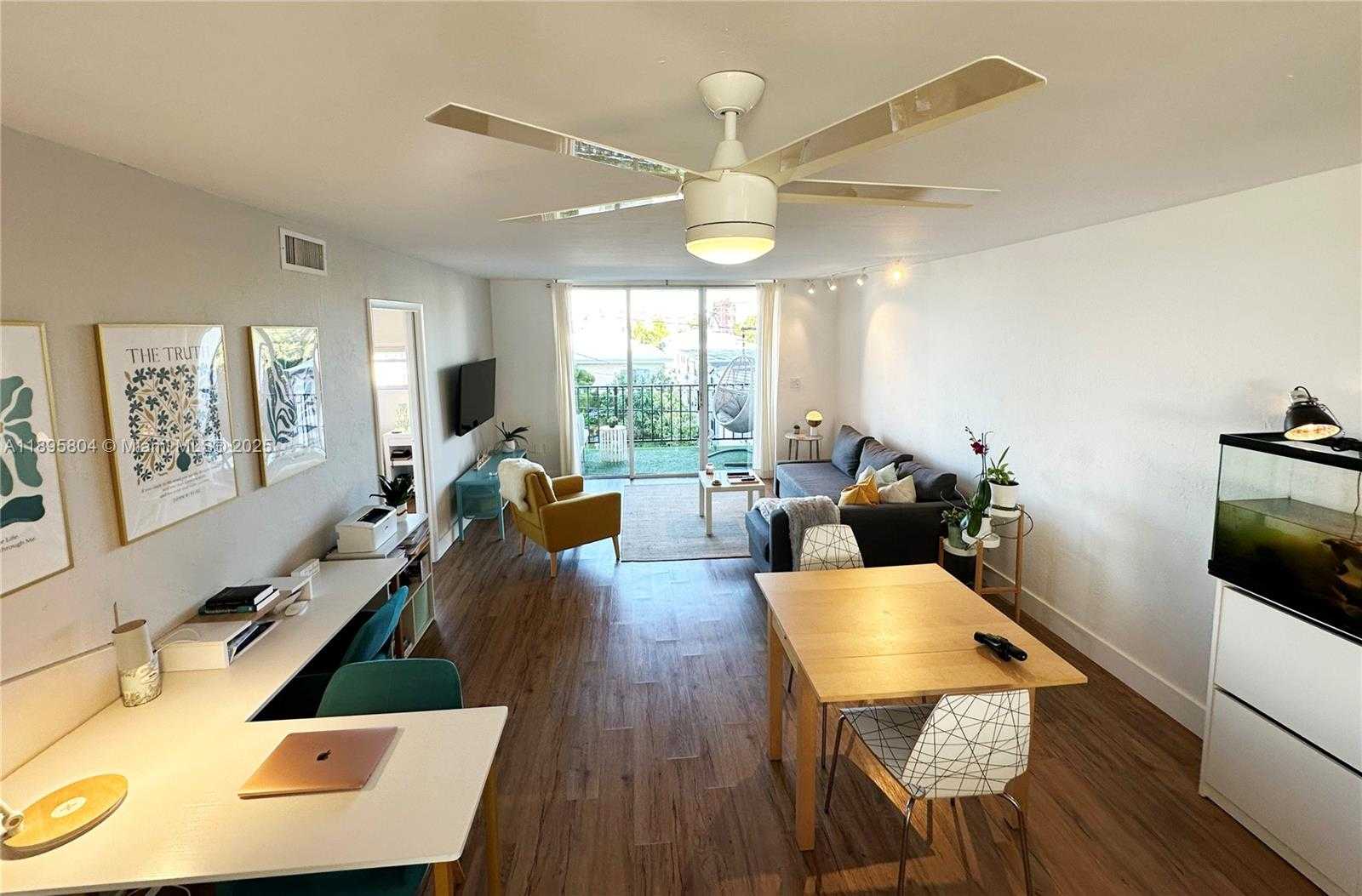 Small Image of 7850 BYRON AVE #307, Miami Beach Number 6